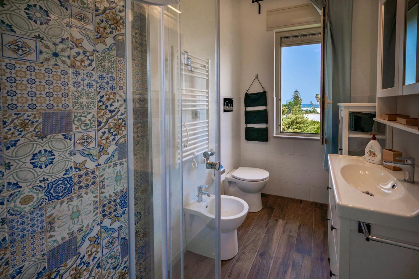 Villa Nisa Apartment Sea View Fontane Bianche Exterior photo