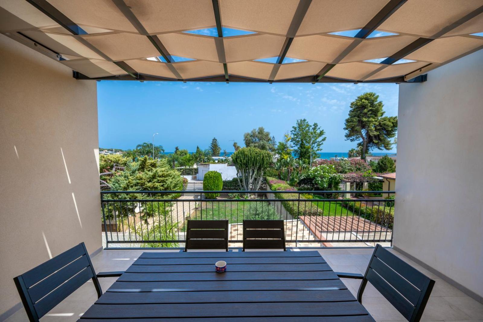 Villa Nisa Apartment Sea View Fontane Bianche Exterior photo